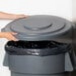Carlisle 84105623 Bronco 55 Gallon Gray Flat Round Trash Can Lid Carlisle 84105623 Bronco 55 Gallon Gray Flat Round Trash Can Lid