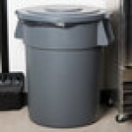Carlisle 84105623 Bronco 55 Gallon Gray Flat Round Trash Can Lid Carlisle 84105623 Bronco 55 Gallon Gray Flat Round Trash Can Lid
