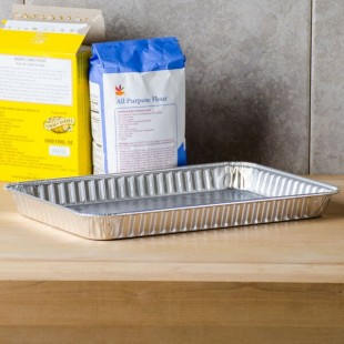 Durable Packaging 1/4 Sheet Foil Cake Pan - 25/Pack Durable Packaging 1/4 Sheet Foil Cake Pan - 25/Pack