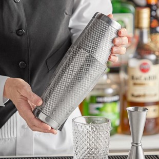 Barfly® 28 oz. & 18 oz. Stainless Steel Diamond Lattice 2-Piece Boston Cocktail Shaker M37200