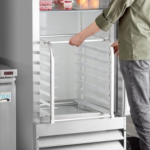 Avantco 7 Pan Aluminum End Load Sheet / Bun Pan Rack for Reach-Ins - Unassembled Avantco 7 Pan Aluminum End Load Sheet / Bun Pan Rack for Reach-Ins - Unassembled