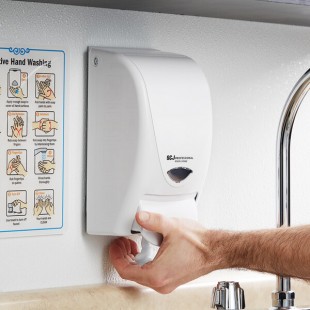 SC Johnson Professional® Proline Curve WHB1LDS 1 Liter White Manual Dispenser SC Johnson Professional® Proline Curve WHB1LDS 1 Liter White Manual Dispenser