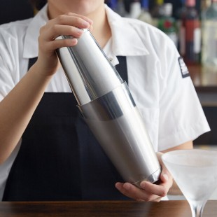 Barfly® M37082 The Double 28 oz. & 18 oz. Heavy Weight Stainless Steel 2-Piece Boston Cocktail Shaker Barfly® M37082 The Double 28 oz. & 18 oz. Heavy Weight Stainless Steel 2-Piece Boston Cocktail Shaker
