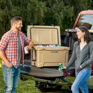 CaterGator CG45SPB Beige 45 Qt. Rotomolded Outdoor Cooler / Ice Chest CaterGator CG45SPB Beige 45 Qt. Rotomolded Outdoor Cooler / Ice Chest
