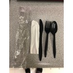 Choice Medium Weight White Wrapped Polypropylene Plastic Cutlery Set with Napkin - 500/Case Choice Medium Weight White Wrapped Polypropylene Plastic Cutlery Set with Napkin - 500/Case