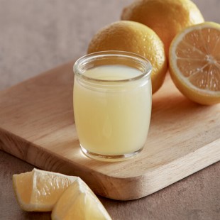 Sunkist 30 fl. oz. 100% Frozen Lemon Juice - 12/Case Sunkist 30 fl. oz. 100% Frozen Lemon Juice - 12/Case