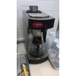 Avantco C10 12 Cup Pourover Commercial Coffee Maker with 2 Warmers- 120V