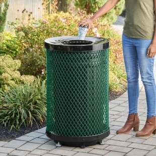 Lancaster Table & Seating 36 Gallon Heavy-Duty Round Green Expanded Steel Outdoor Trash Can with Flat Lid Lancaster Table & Seating 36 Gallon Heavy-Duty Round Green Expanded Steel Outdoor Trash Can with Flat Lid