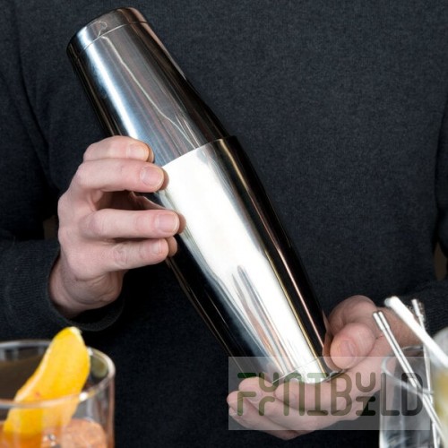 Barfly® M37009 28 oz. & 18 oz. Stainless Steel 2-Piece Boston Cocktail Shaker