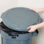 Rubbermaid® FG263100GRAY BRUTE 32 Gallon Gray Round Trash Can Lid