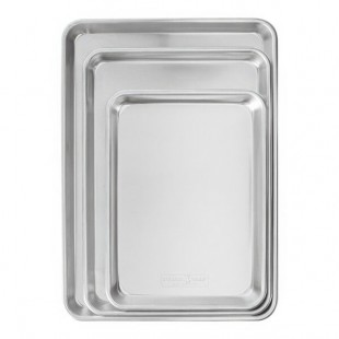 Nordic Ware Naturals 3-Piece 20 Gauge Wire in Rim Aluminum Bun / Sheet Pan Set 43174 Nordic Ware Naturals 3-Piece 20 Gauge Wire in Rim Aluminum Bun / Sheet Pan Set 43174