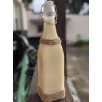 Acopa 19 oz. Customizable Clear Glass Bottle with Wire Bail Swing Top Lid - 12/Case