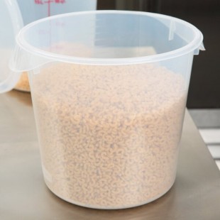Rubbermaid® 18 Qt. Translucent Round Polypropylene Food Storage Container
