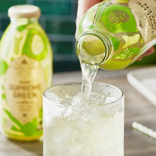 Harney & Sons Organic Supreme Green Unsweetened Iced Tea 16 fl. oz. - 12/Case Harney & Sons Organic Supreme Green Unsweetened Iced Tea 16 fl. oz. - 12/Case