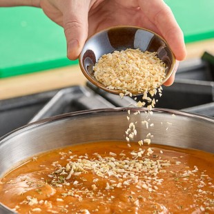 Hometown Provisions Minced Onion 4 lb. - 4/Case Hometown Provisions Minced Onion 4 lb. - 4/Case