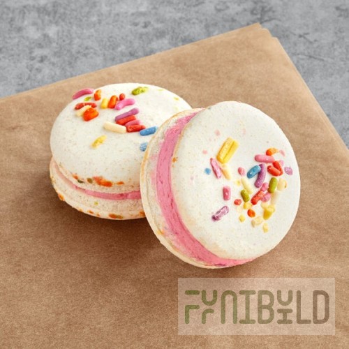 Macaron Centrale Vegan Birthday Macaron - 48/Case
