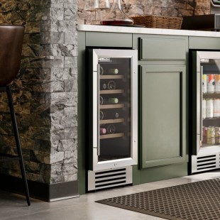 AvaValley WRC-32-SZ Single Temperature Full Glass Door Commercial Wine Cooler AvaValley WRC-32-SZ Single Temperature Full Glass Door Commercial Wine Cooler