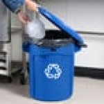 Rubbermaid® BRUTE 20 Gallon Blue Round Recycling Can and Blue Lid