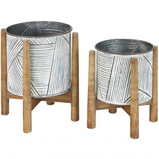 Kalalou 2-Piece Pressed Tin Planter Set with Wooden Bases