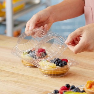 Polar Pak Clear Plastic 2-Compartment 4 Polar Pak Clear Plastic 2-Compartment 4