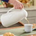 Zojirushi AG-KB10-WB 34 oz. White Glass-Lined Euro Carafe