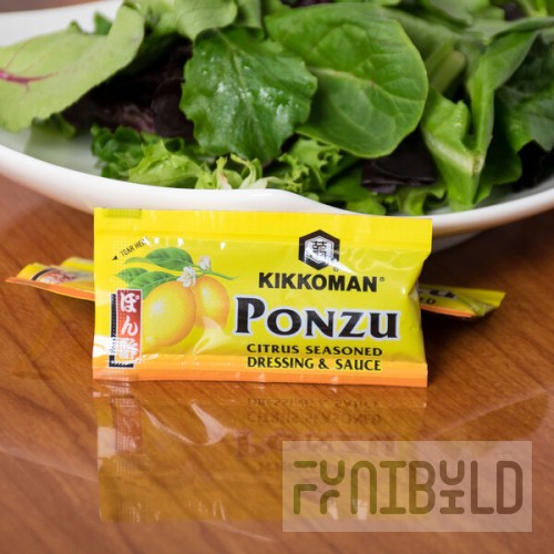 Kikkoman Ponzu Citrus Seasoned Dressing & Sauce 6 mL Packet - 500/Case