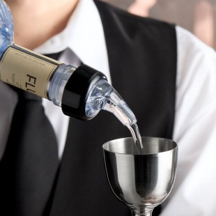 Acopa 1.125 oz. 3-Ball Measured Liquor Pourer with Collar