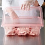 Carlisle 10611C05 StorPlus Red Food Storage Box - 18 Carlisle 10611C05 StorPlus Red Food Storage Box - 18