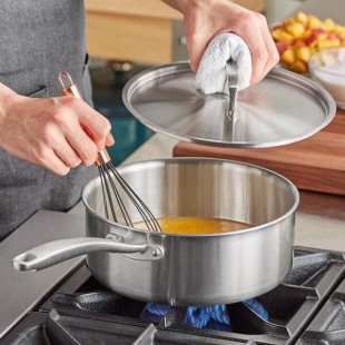 Vigor SS3 Series 4.5 Qt. Tri-Ply Stainless Steel Sauce Pan with Cover Vigor SS3 Series 4.5 Qt. Tri-Ply Stainless Steel Sauce Pan with Cover