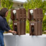 Cambro 2.5 Gallon Dark Brown Portable Handwash Station with Soap and Roll Paper Towel Dispenser Cambro 2.5 Gallon Dark Brown Portable Handwash Station with Soap and Roll Paper Towel Dispenser