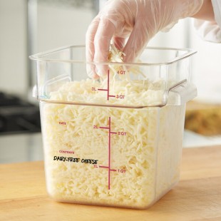 Carlisle 4 Qt. Allergen-Free Clear Square Polycarbonate Food Storage Container