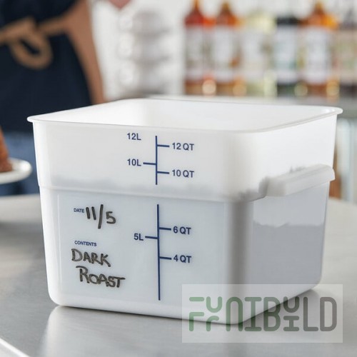 Carlisle 12 Qt. White Square Polyethylene Food Storage Container