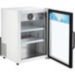 Avantco CRM-5-HC White Countertop Display Refrigerator with Swing Door - 3.9 Cu. Ft.