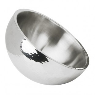 Eastern Tabletop 7212 160 oz. Stainless Steel Hammered Dual Angle Insulated Bowl