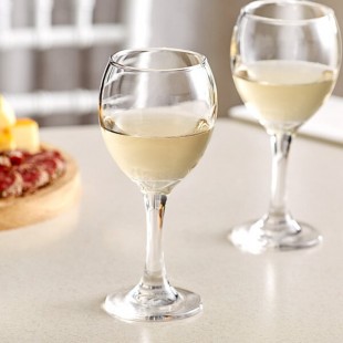 Acopa Bouquet 10.75 oz. Wine Glass - 12/Pack