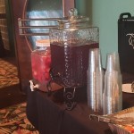 Acopa 5 Gallon Hammered Glass Beverage Dispenser