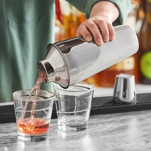 Acopa 28 oz. Stainless Steel 3-Piece Cobbler Cocktail Shaker