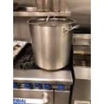 Vollrath 3503 Optio 11 Qt. Stainless Steel Stock Pot with Cover Vollrath 3503 Optio 11 Qt. Stainless Steel Stock Pot with Cover