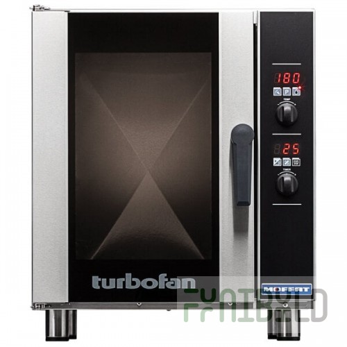 Moffat E33D5-P Turbofan Single Deck Half Size Electric Digital Convection Oven with Steam Injection - 208V, 1 Phase, 6 kW