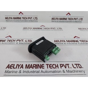 Controller EKS 102A with temperature sensor connector.