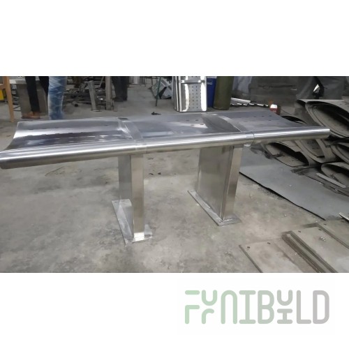 Stainless steel body up to 1300mm