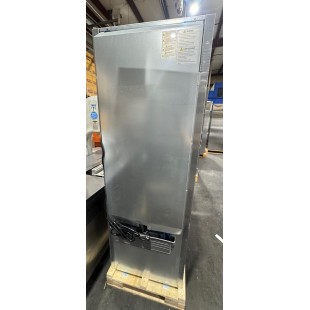 Randell R1DT-25-1FBL 25 Inch Refrigerator Freezer Reach-in 8.5 cu ft to 7.9 cu ft Randell R1DT-25-1FBL 25 Inch Refrigerator Freezer Reach-in 8.5 cu ft to 7.9 cu ft