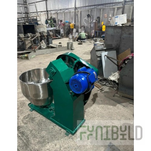 Electric motor for dough kneading machine HS40