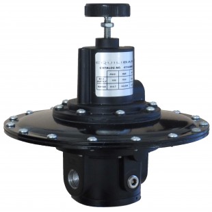 GSW USA WR-52-1044 1-1/2 Inch Pressure Regulator Gas Stainless Steel Black Flange