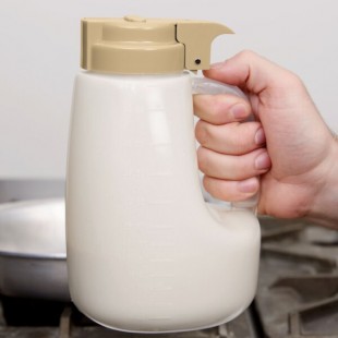 TableCraft PP48BE Option 48 oz. Dispenser with Beige Top