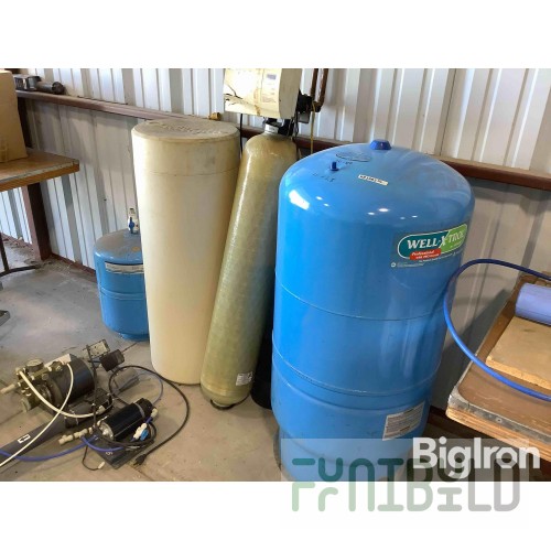 UNOX UX164-01410A 10 Gallon Reverse Osmosis System Hydropneumatic Tank
