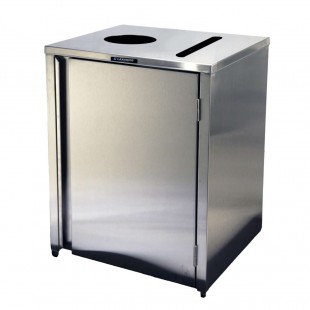 Lakeside 3312 26 Inch Waste and Recycle Station with Dual 23 Gallon Containers Lakeside 3312 26 Inch Waste and Recycle Station with Dual 23 Gallon Containers