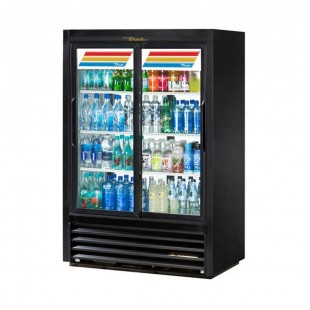 True Refrigeration GDM-33C-60-HC-LD 39 Inch Two-section Refrigerator with Adjustable Shelves