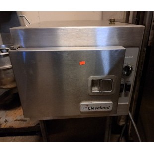 Cleveland 21CET8@2081QS 21 Inch Electric Countertop Convection Steamer with Automatic Blowdown