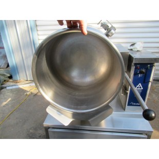 Cleveland KET12T@QS 12 Gallon Electric Kettle with Lever Type Tilt and Stainless Steel Finish